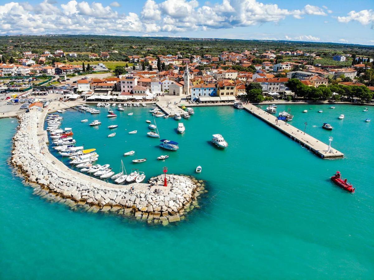 Apartmani Slavulj Fažana Exteriör bild