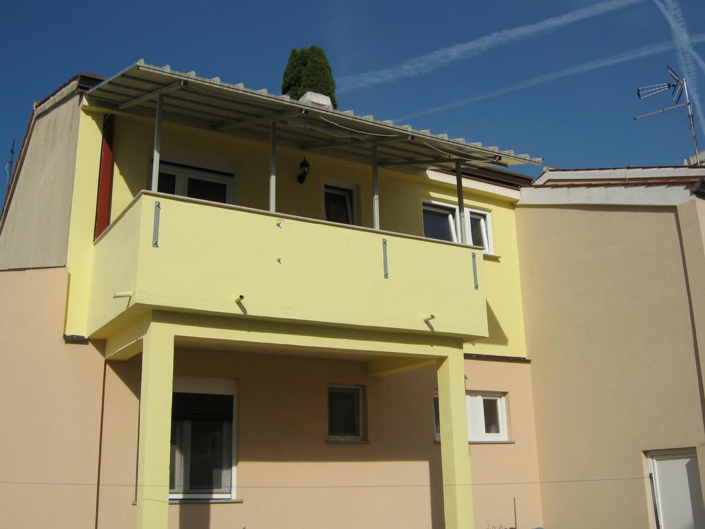 Apartmani Slavulj Fažana Exteriör bild
