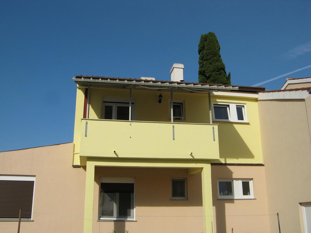 Apartmani Slavulj Fažana Exteriör bild
